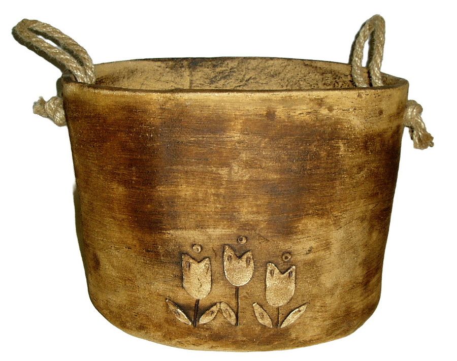 Kameninový květináč s uchy a tulipány